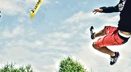 Яркие наушники от WESC (We Are Superlative Conspiracy) из Швеции. Яркие наушники от WESC (We Are Superlative Conspiracy) из Швеции.