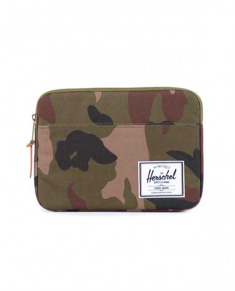 Чехол водоотталкивающий Herschel Anchor iPad/iPad Air Woodland отзывы