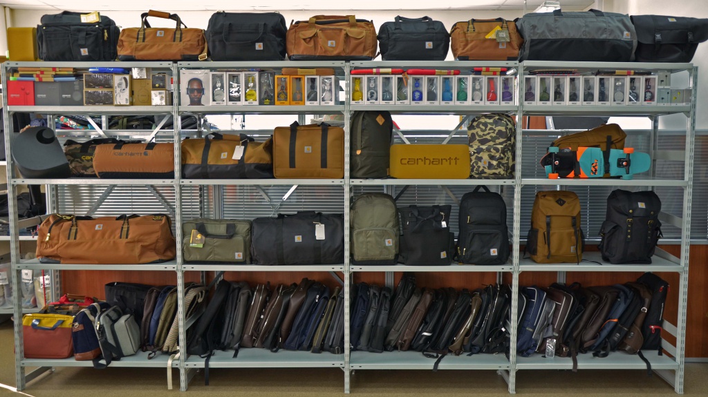 showroom showroom