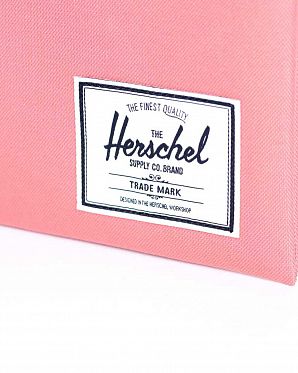 Клатч Herschel Network Extra Large Flamingo Клатч Herschel Network Extra Large Flamingo