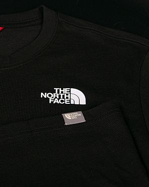 Футболка мужская The North Face Red Box Black Purple Футболка мужская The North Face Red Box Black Purple