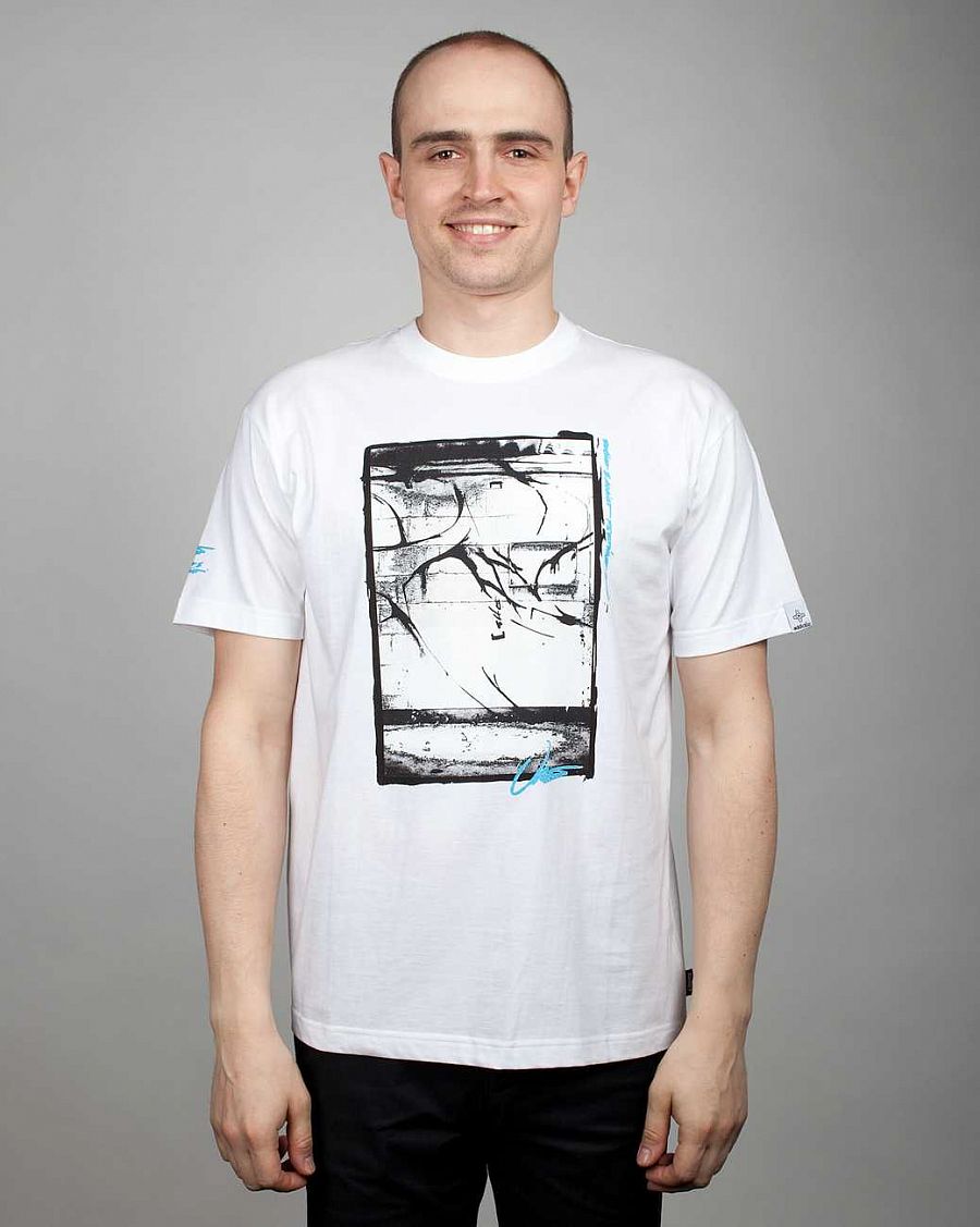 купить Футболка Addict She One - Cyan Tee White в Москве купить Футболка Addict She One - Cyan Tee White в Москве
