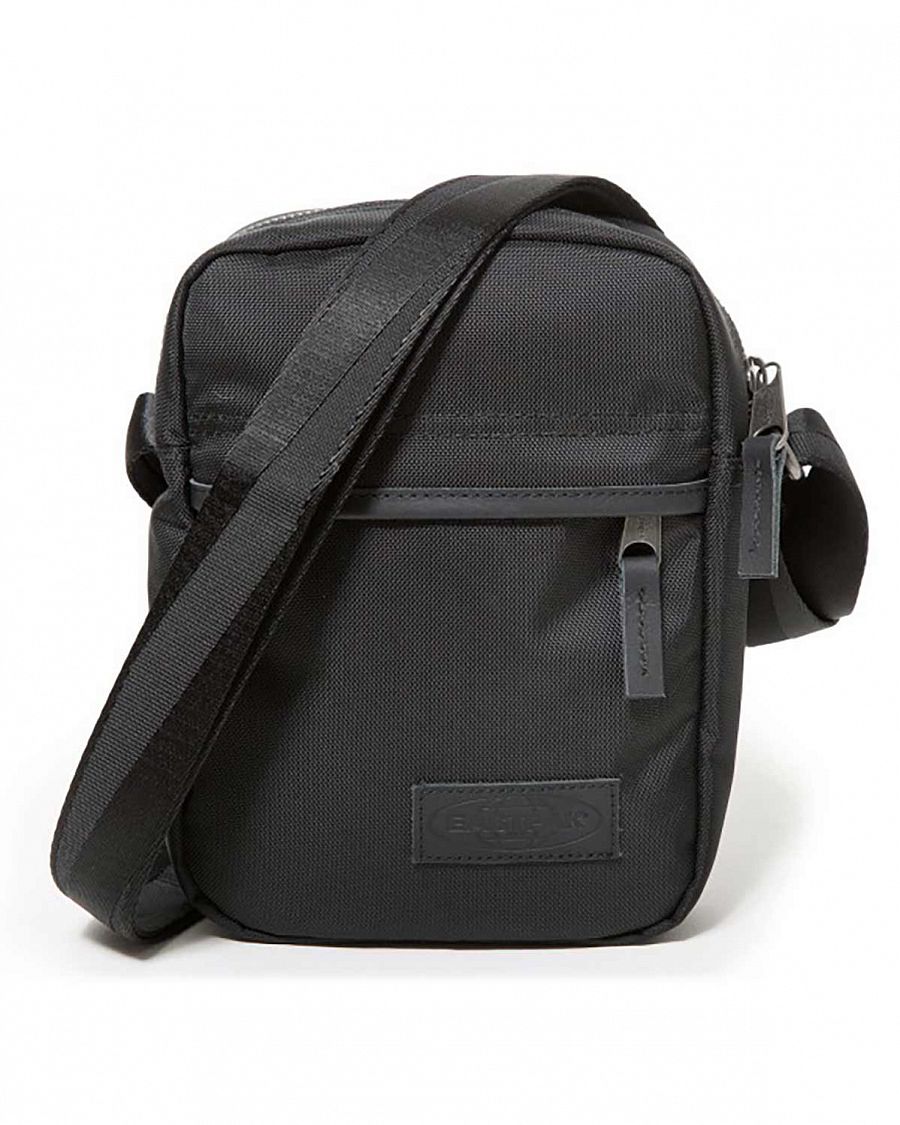 Сумка кросс-боди водонепроницаемая через плечо Eastpak The One Constructed Black отзывы Сумка кросс-боди водонепроницаемая через плечо Eastpak The One Constructed Black отзывы