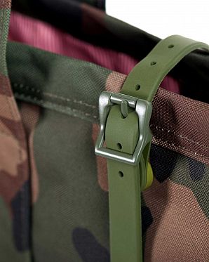 Сумка шоппер большой через плечо Herschel Market XL Woodland Camo Army Rubber Сумка шоппер большой через плечо Herschel Market XL Woodland Camo Army Rubber