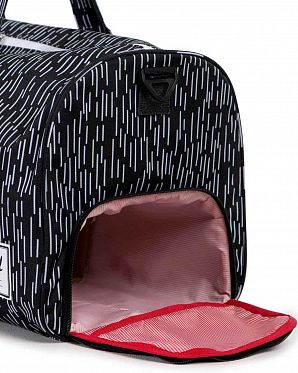 Сумка дорожная с отделом для обуви Herschel Novel Rain Camo Сумка дорожная с отделом для обуви Herschel Novel Rain Camo