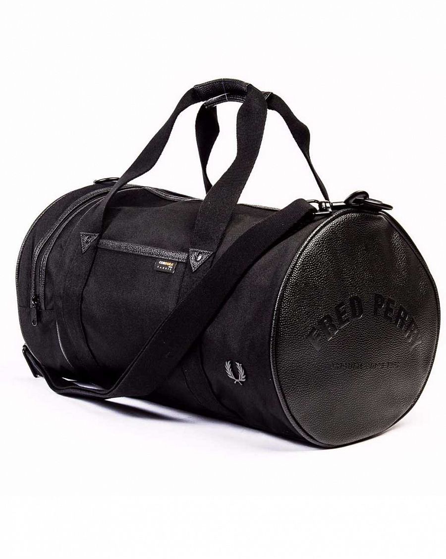 Сумка спортивная Fred Perry L7308 Classic Barrel Nylon Bag Black отзывы