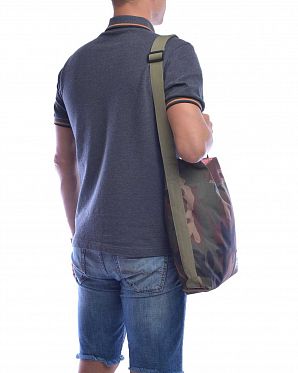 Сумка через плечо на кнопке Herschel Ottawa Camo