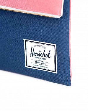 Клатч Herschel Carter Large Navy Natural Flamingo Клатч Herschel Carter Large Navy Natural Flamingo