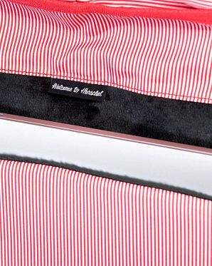 Рюкзак водоотталкивающий большой с отделом для 15 ноутбука Herschel L. America Black DENIM Рюкзак водоотталкивающий большой с отделом для 15 ноутбука Herschel L. America Black DENIM