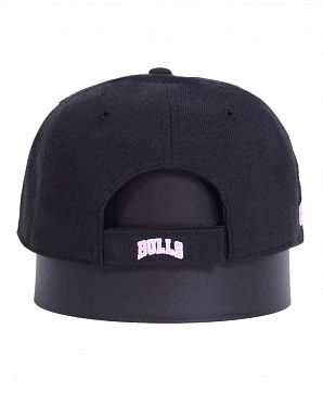 Бейсболка '47 Brand MVP WBV Chicago Bulls Black Pink Бейсболка '47 Brand MVP WBV Chicago Bulls Black Pink