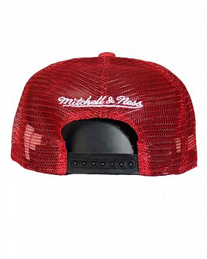 Бейсболка летняя с сеткой Mitchell and Ness Untruck Miami Heat Red Бейсболка летняя с сеткой Mitchell and Ness Untruck Miami Heat Red