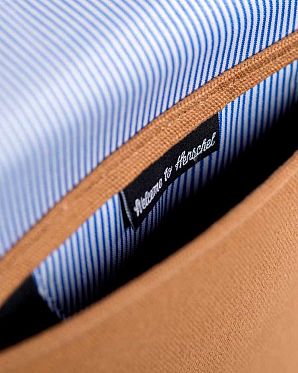 Чехол водоотталкивающий на кнопках кожа Herschel Spokane iPad Air Caramel