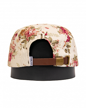 Бейсболка Publish 5 Panel White Rose