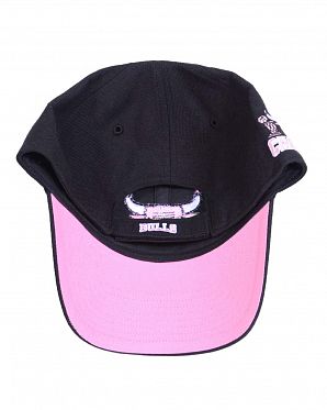Бейсболка '47 Brand MVP WBV Chicago Bulls Black Pink Бейсболка '47 Brand MVP WBV Chicago Bulls Black Pink