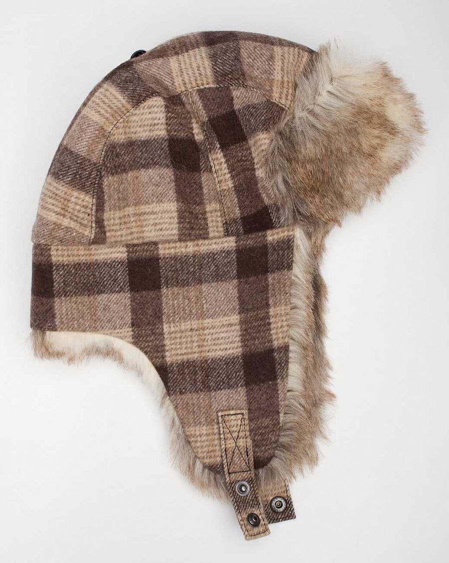 купить Шапка ушанка женская зимняя Carhartt USA Brown Plaid в Москве купить Шапка ушанка женская зимняя Carhartt USA Brown Plaid в Москве