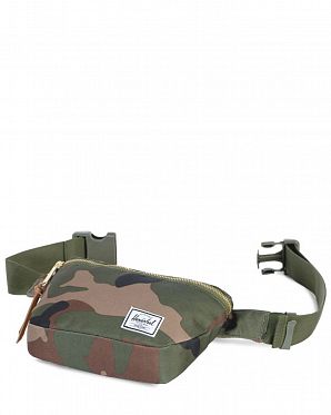 Сумка поясная Herschel Fifteen Woodland Camo Сумка поясная Herschel Fifteen Woodland Camo