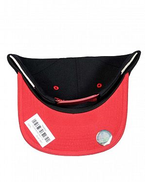 Бейсболка с прямым козырьком Mitchell and Ness EU161 GUARD Miami Heat Black Бейсболка с прямым козырьком Mitchell and Ness EU161 GUARD Miami Heat Black