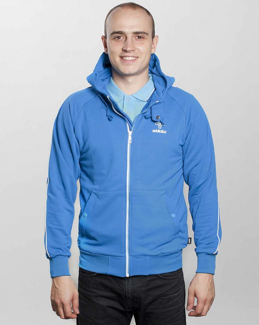 купить Толстовка Addict Retro Tramline Hood Briliant Blue в Москве купить Толстовка Addict Retro Tramline Hood Briliant Blue в Москве