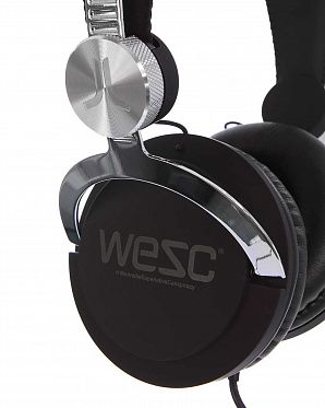 Наушники с микрофоном проводные с поворотным наушником WeSC Bass DJ Headphones Black