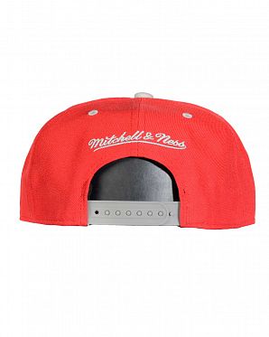 Бейсболка с прямым козырьком Mitchell and Ness EU161 GUARD Detroit Redwings Red Бейсболка с прямым козырьком Mitchell and Ness EU161 GUARD Detroit Redwings Red