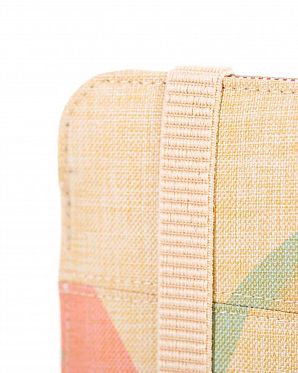 Чехол водоотталкивающий на резинке Herschel Cypress iPad Air Natural Чехол водоотталкивающий на резинке Herschel Cypress iPad Air Natural