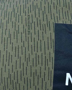 Футболка мужская с длинным рукавом The North Face Red Box LS Olive Black Футболка мужская с длинным рукавом The North Face Red Box LS Olive Black