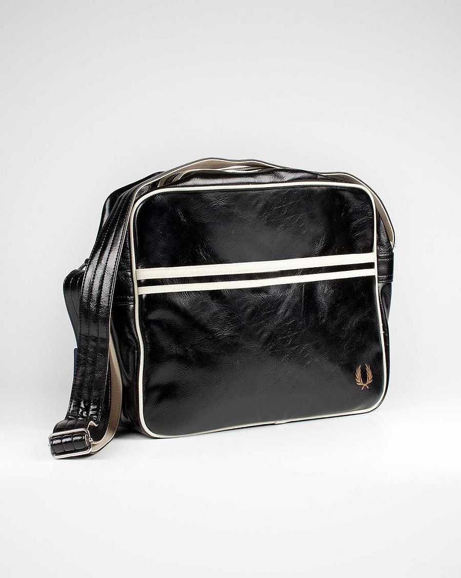 Fred perry black bag hotsell