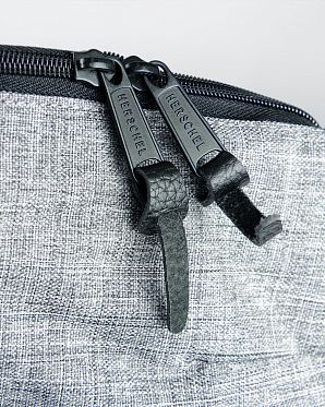 Сумка женская через плечо Herschel Strand Raven Crosshatch Сумка женская через плечо Herschel Strand Raven Crosshatch