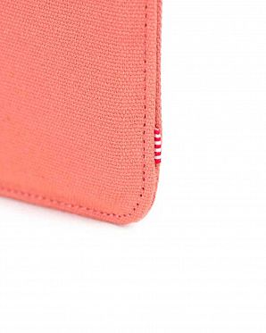 Чехол Herschel Spokane Sleeve для 13'' Macbook Flamingo
