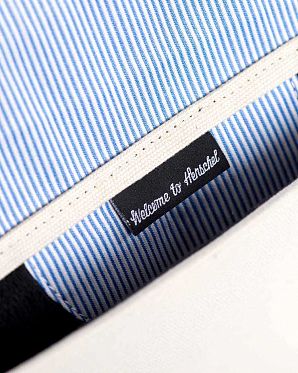 Чехол Herschel Spokane Sleeve для 11'' Macbook Natural Чехол Herschel Spokane Sleeve для 11'' Macbook Natural