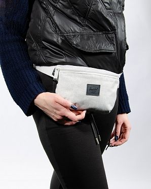 Сумка поясная Herschel Fourteen Black Raven X Сумка поясная Herschel Fourteen Black Raven X