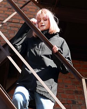 Водонепроницаемая ветровка женская Didriksons Tuba Black Водонепроницаемая ветровка женская Didriksons Tuba Black