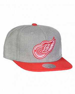Бейсболка с прямым козырьком Mitchell and Ness TEAM POP Detroit Red Wings Grey Red Бейсболка с прямым козырьком Mitchell and Ness TEAM POP Detroit Red Wings Grey Red