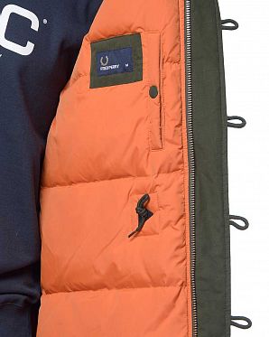 Куртка-парка на пуху Fred Perry J3270 Down Arctic Jacket Green