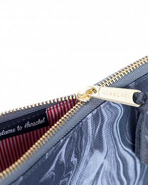 Клатч Herschel Network Extra Large Black Marble Клатч Herschel Network Extra Large Black Marble