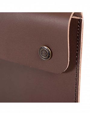 Чехол из натуральной кожи Herschel Spokane Premium MacBook Air Brown Чехол из натуральной кожи Herschel Spokane Premium MacBook Air Brown