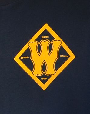 Толстовка мужская Wesc Home Plate Chest Crew Dark sapphire Толстовка мужская Wesc Home Plate Chest Crew Dark sapphire