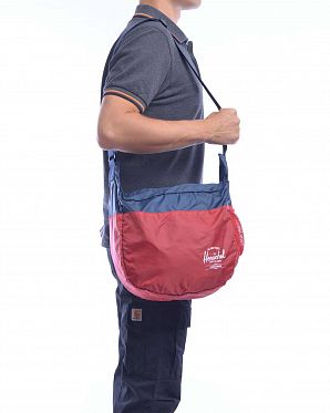 Сумка складная водостойкая через плечо Herschel Packable Messenger Floral