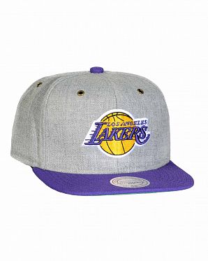 Бейсболка с прямым козырьком Mitchell and Ness NP64Z Los Angeles Lakers Grey Purple Бейсболка с прямым козырьком Mitchell and Ness NP64Z Los Angeles Lakers Grey Purple