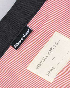 Рюкзак детский Herschel Survey Kids Black Black Rubber Рюкзак детский Herschel Survey Kids Black Black Rubber