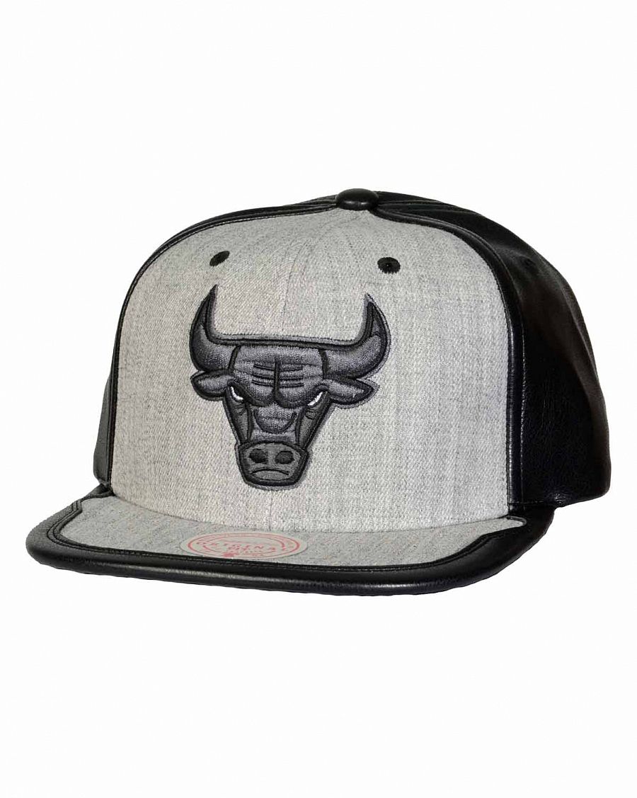 Бейсболка с прямым козырьком Mitchell and Ness Day One Chicago Bulls Grey Heather отзывы