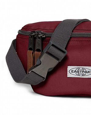 Сумка на пояс водостойкая для документов Eastpak Springer Grape Сумка на пояс водостойкая для документов Eastpak Springer Grape