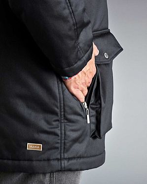 Куртка водоотталкивающая утепленная Makia Guide Jacket Black Куртка водоотталкивающая утепленная Makia Guide Jacket Black