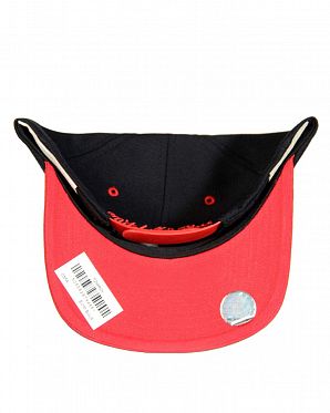 Бейсболка с прямым козырьком Mitchell and Ness EU161 GUARD Chicago Bulls Black Бейсболка с прямым козырьком Mitchell and Ness EU161 GUARD Chicago Bulls Black