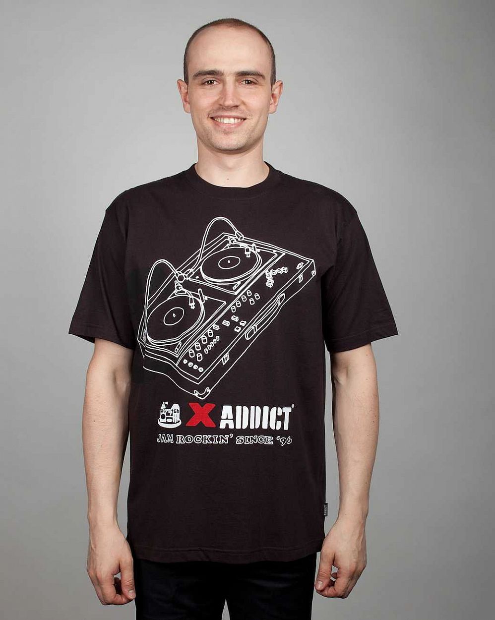 купить Футболка Addict Scratch X Addict Jam Rock Decks Black в Москве купить Футболка Addict Scratch X Addict Jam Rock Decks Black в Москве