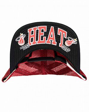 Бейсболка летняя с сеткой Mitchell and Ness Untruck Miami Heat Red Бейсболка летняя с сеткой Mitchell and Ness Untruck Miami Heat Red