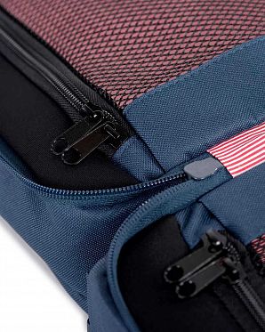 Чемодан Herschel Highland Navy Чемодан Herschel Highland Navy