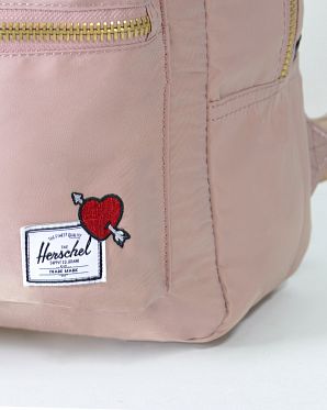 Рюкзак небольшой Herschel Grove S ROSE Рюкзак небольшой Herschel Grove S ROSE