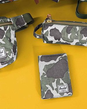Пенал Herschel Settlement Case Frog Camo Пенал Herschel Settlement Case Frog Camo