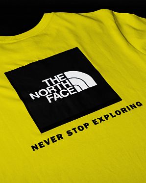 Футболка мужская The North Face Left Label Back Box Print Yellow Black Label Футболка мужская The North Face Left Label Back Box Print Yellow Black Label